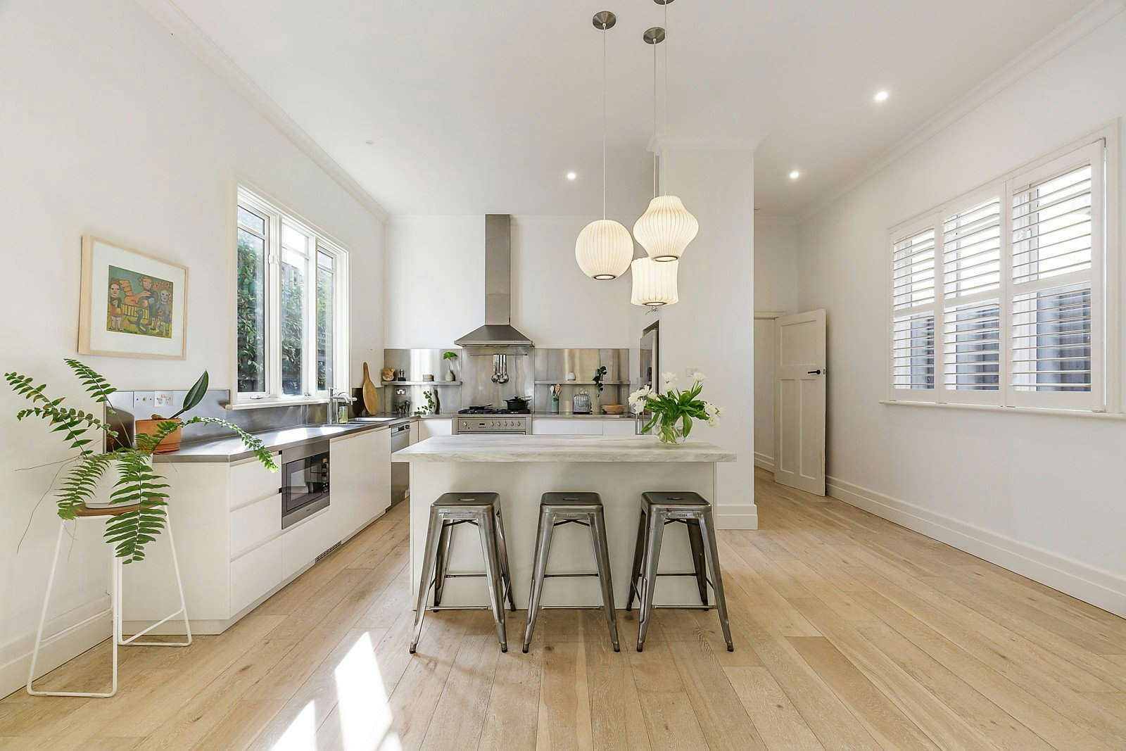 16 Clyde Street, Glen Iris, VIC