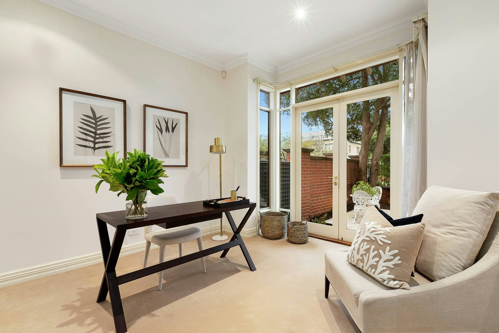 1/10 Tollington Avenue, Malvern East, VIC