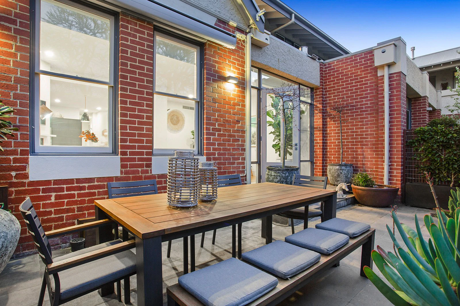 1/17 Tanti Avenue, Mornington, VIC