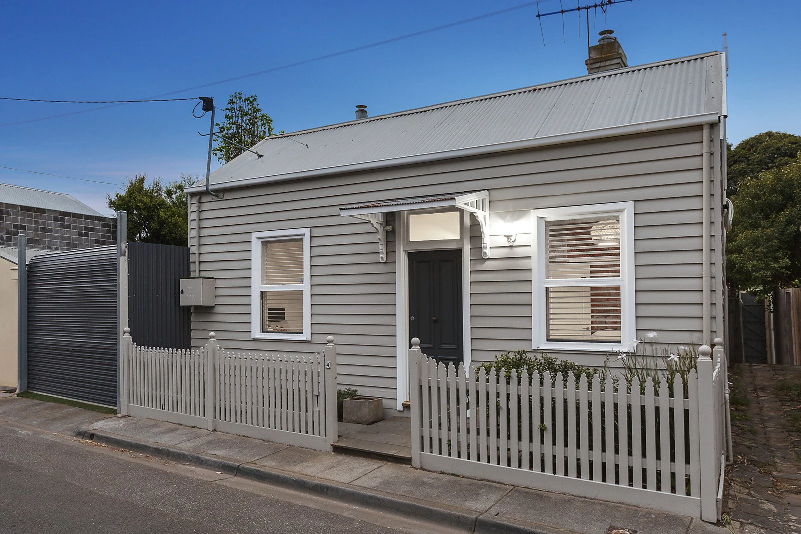 4 Little Lyell Street, South Melbourne, VIC