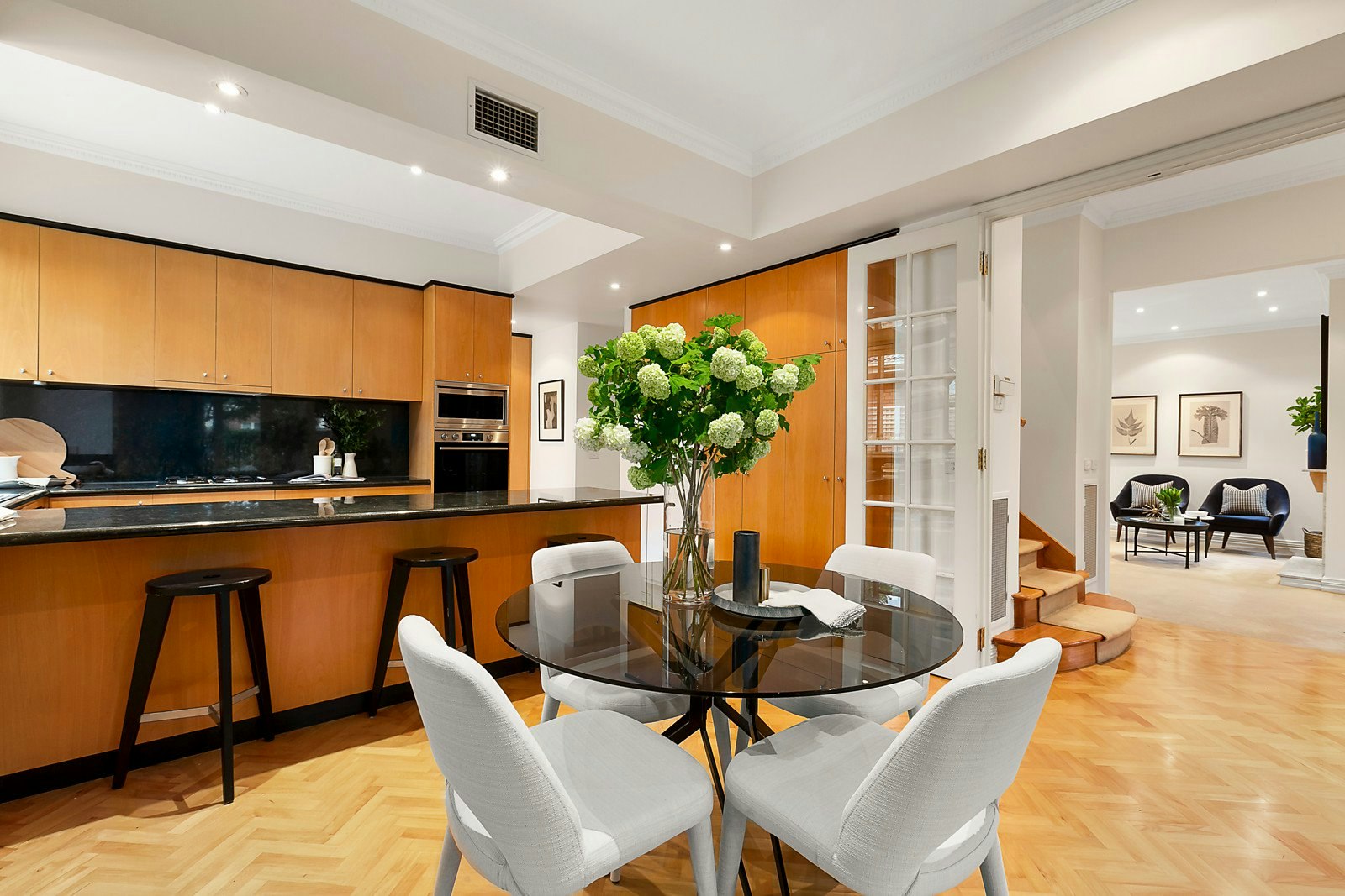 1/10 Tollington Avenue, Malvern East, VIC