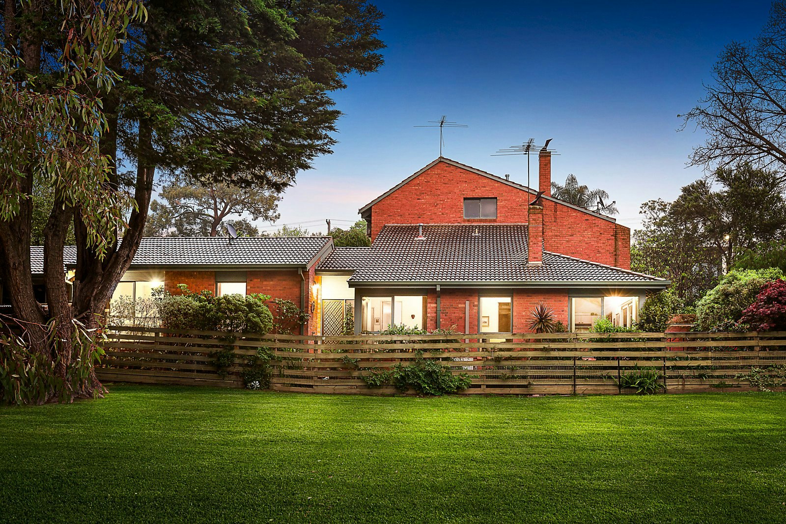 4/83-85 Essex Road, Surrey Hills, VIC