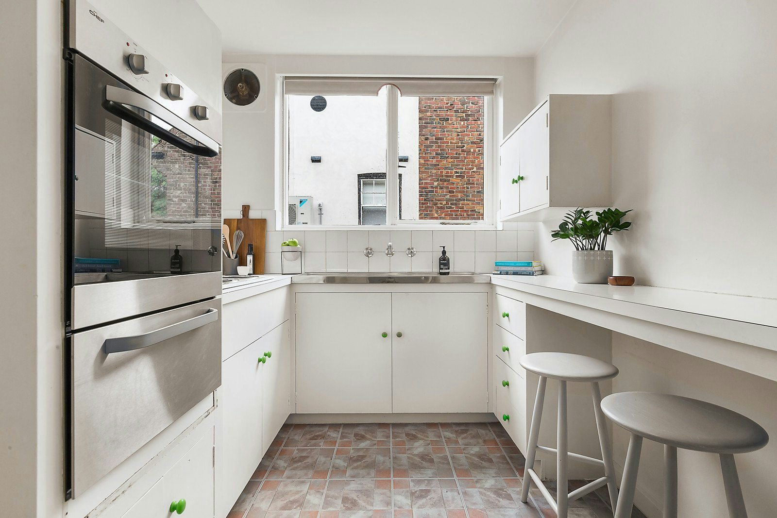 18/49 Walsh Street, South Yarra, VIC