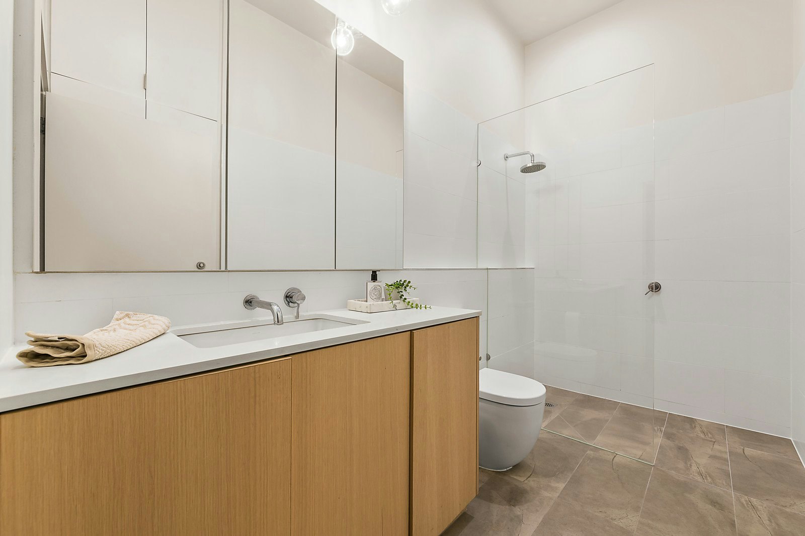 34 Iffla Street, South Melbourne, VIC