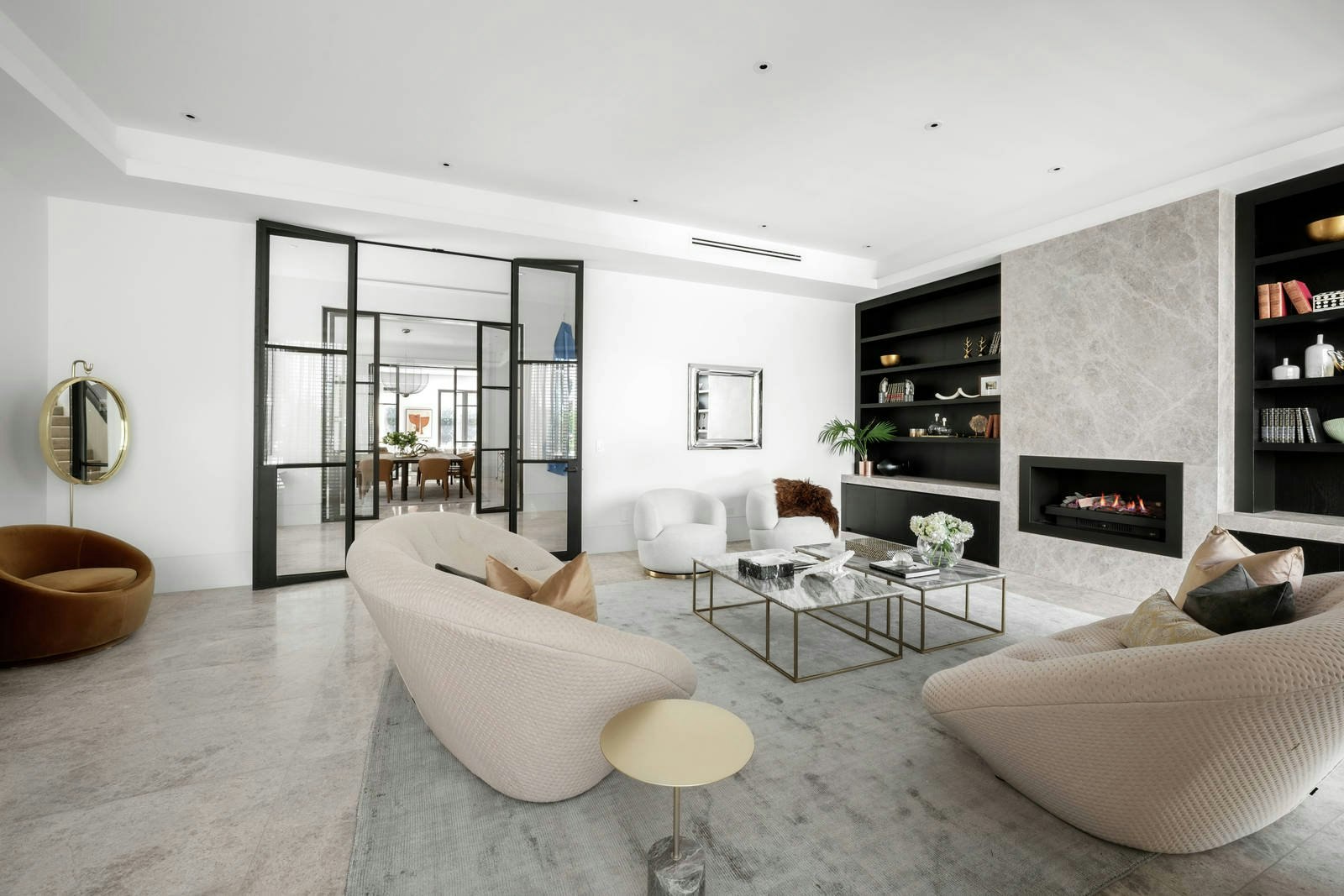 3 Nola Court, Toorak, VIC