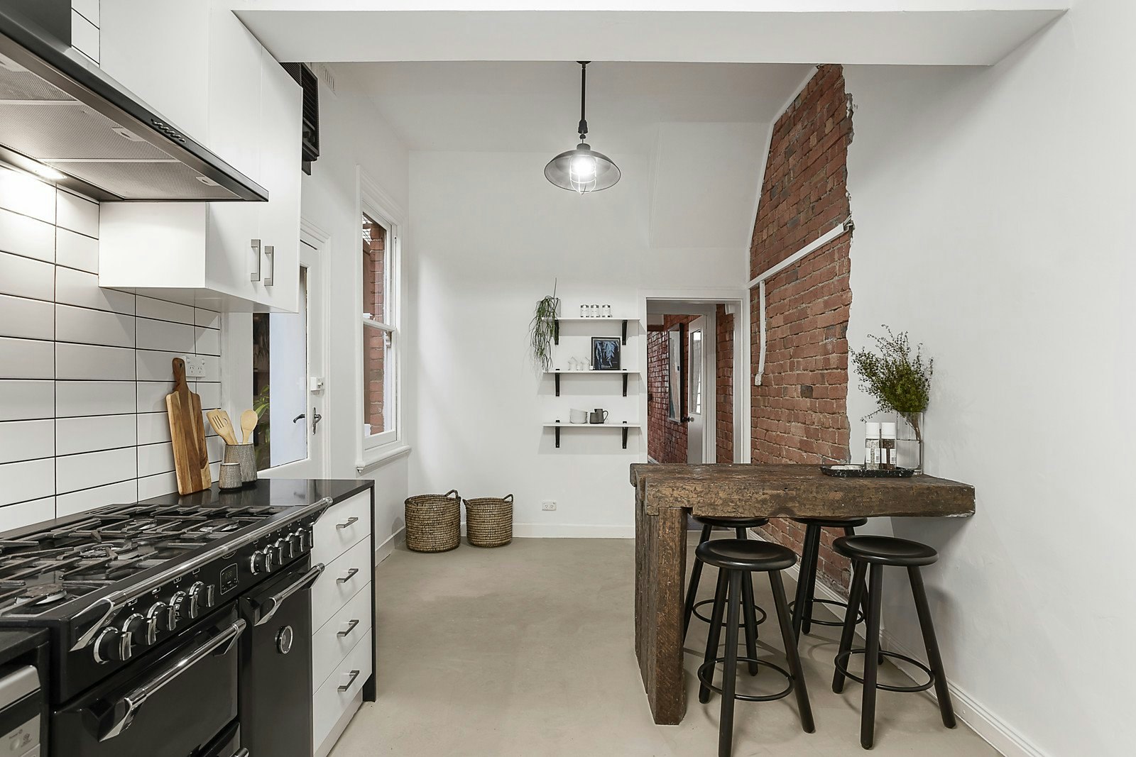 6 Mcilwrick Street, Windsor, VIC