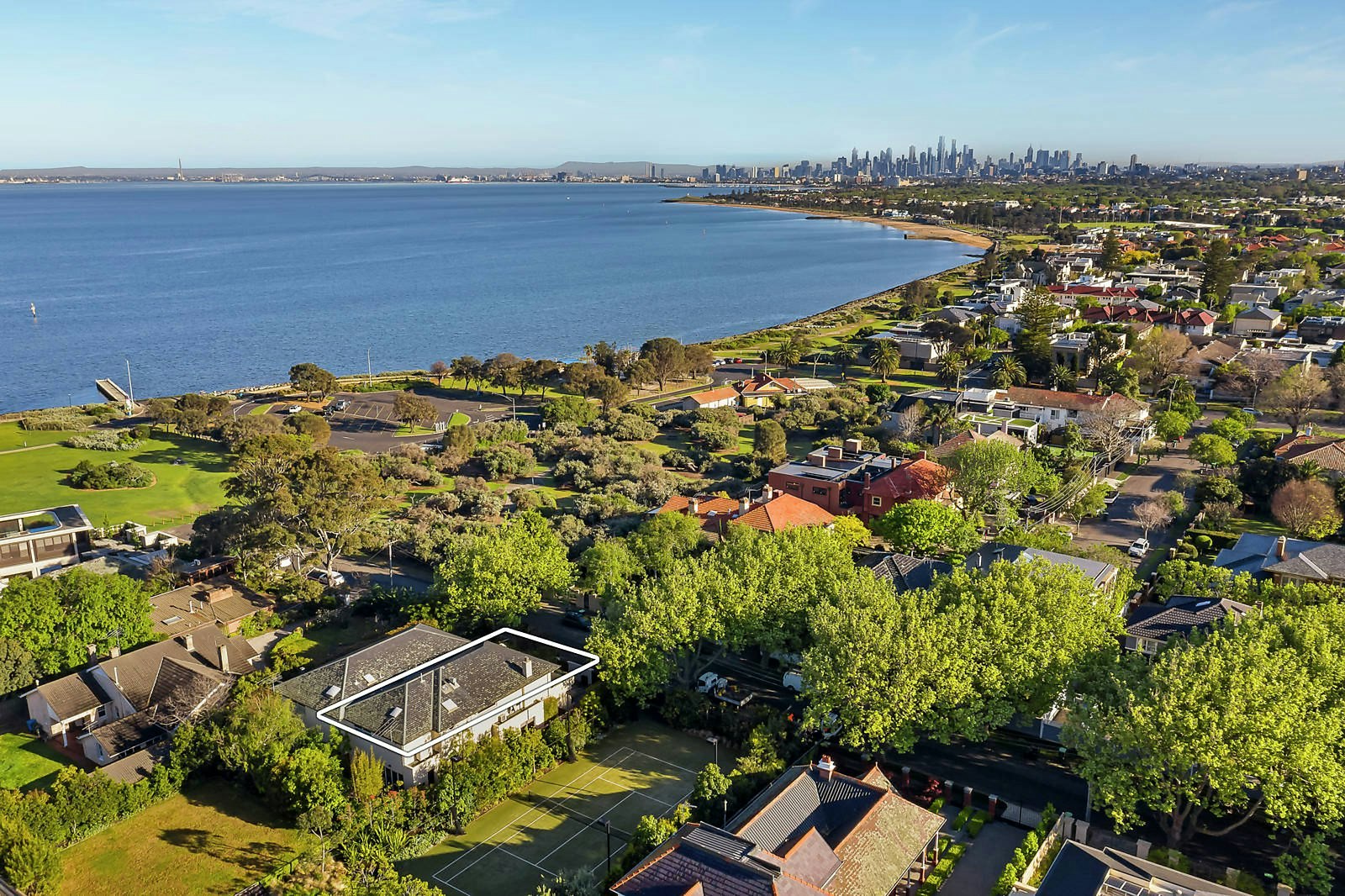 19 Chatsworth Avenue, Brighton, VIC