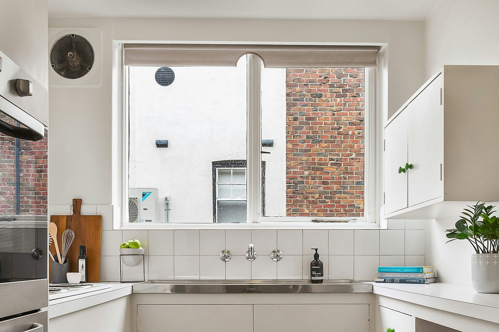 18/49 Walsh Street, South Yarra, VIC