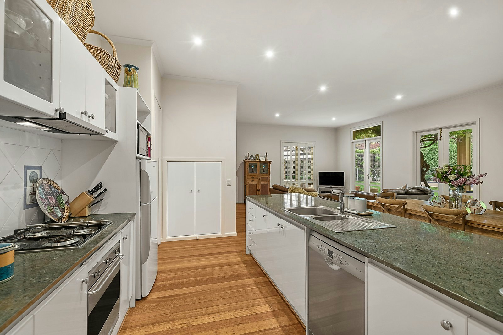 18 Torrington Street, Canterbury, VIC