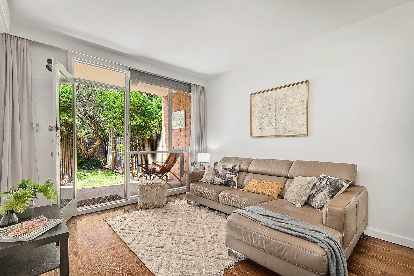 2/17 Fisher Street, Malvern East, VIC