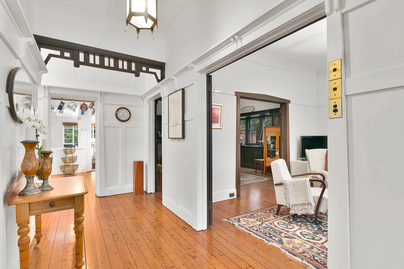13 Kardinia Road, Glen Iris, VIC