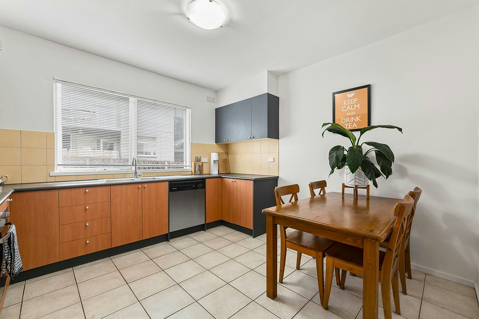 1/8 Osborne Avenue, Glen Iris, VIC