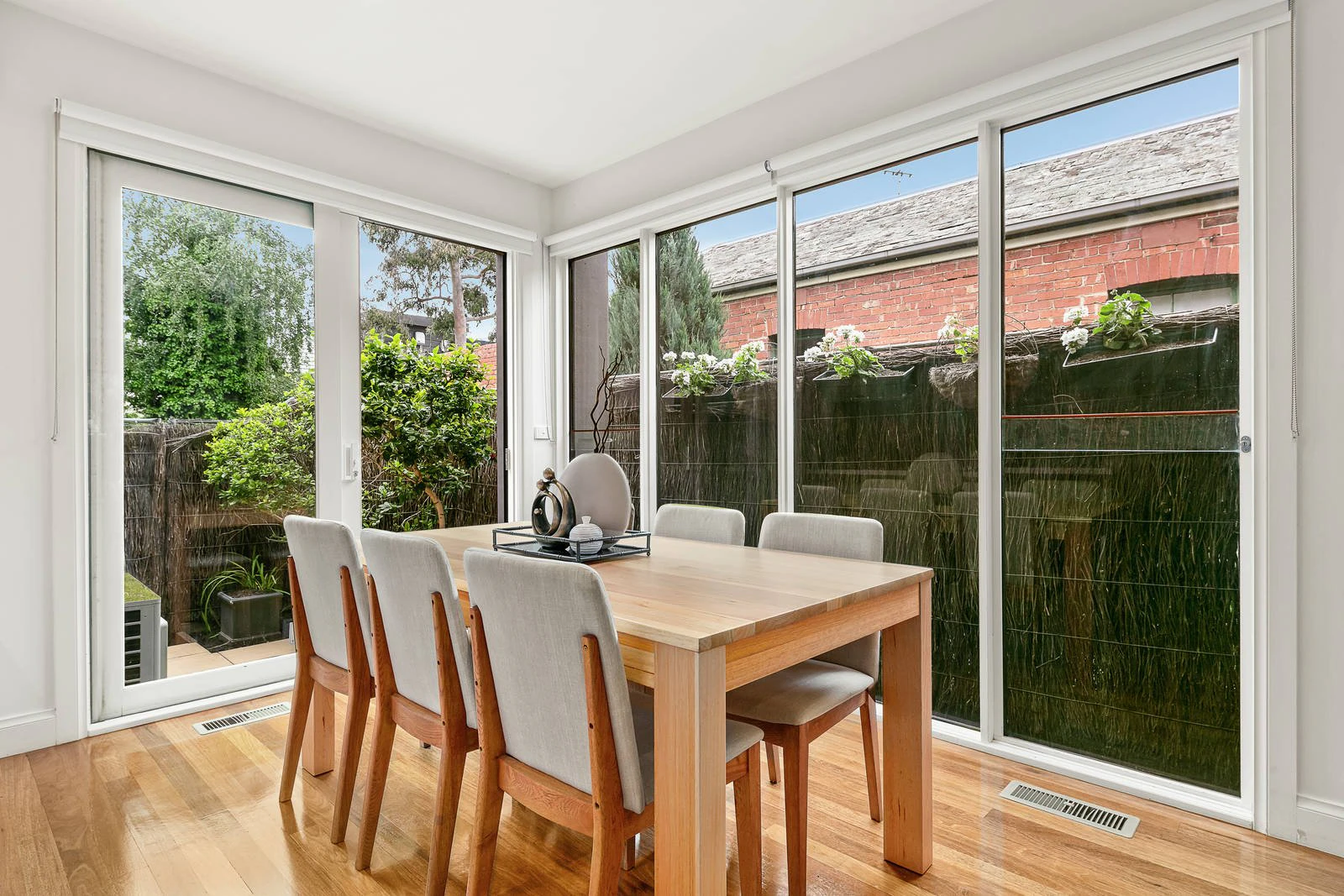 2/53 Cromwell Road, South Yarra, VIC