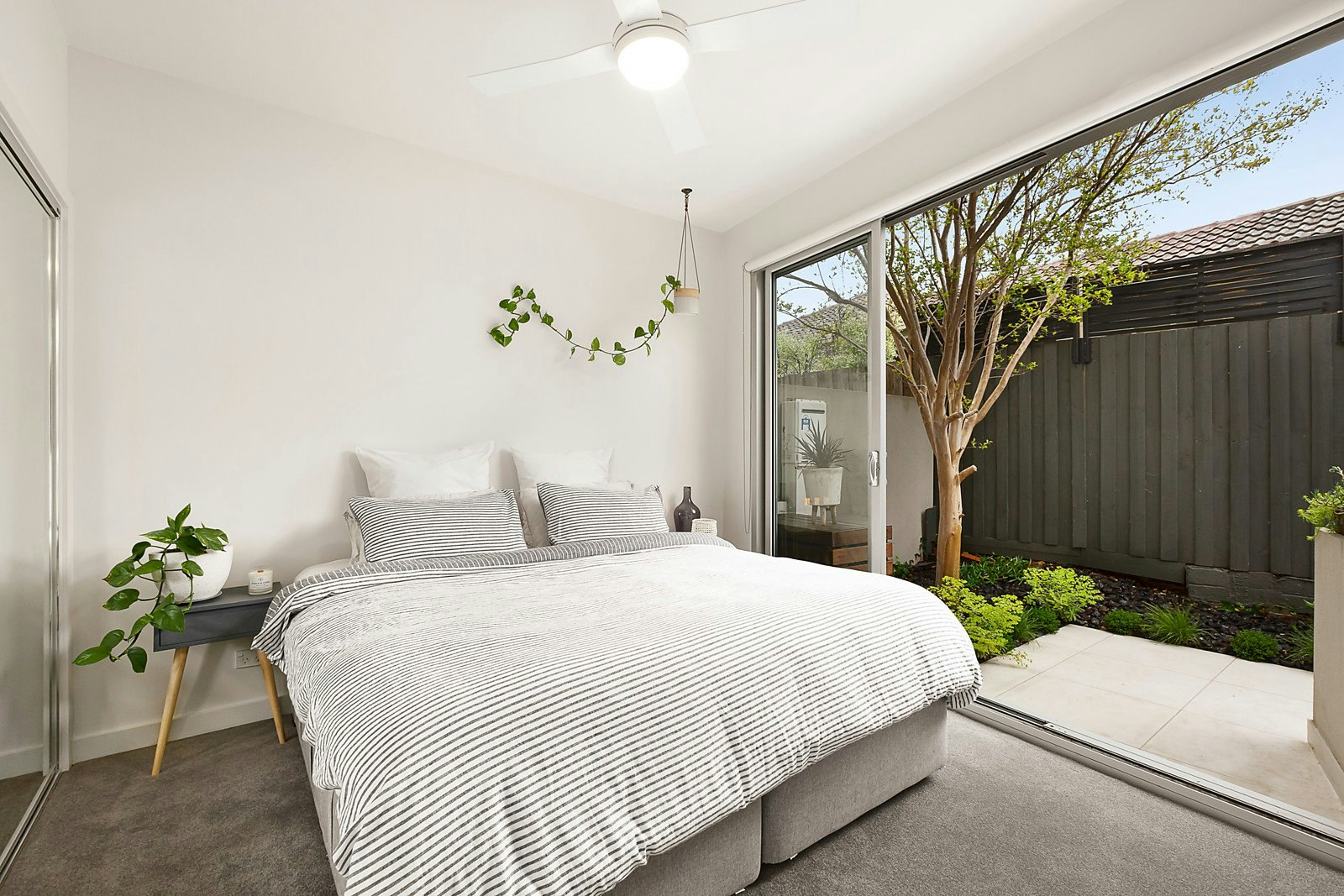 4/16-18 Dene Avenue, Malvern East, VIC