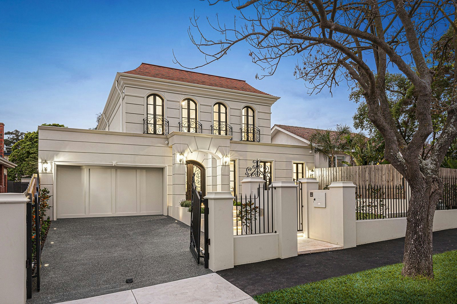 43 Centre Road, Brighton East, VIC