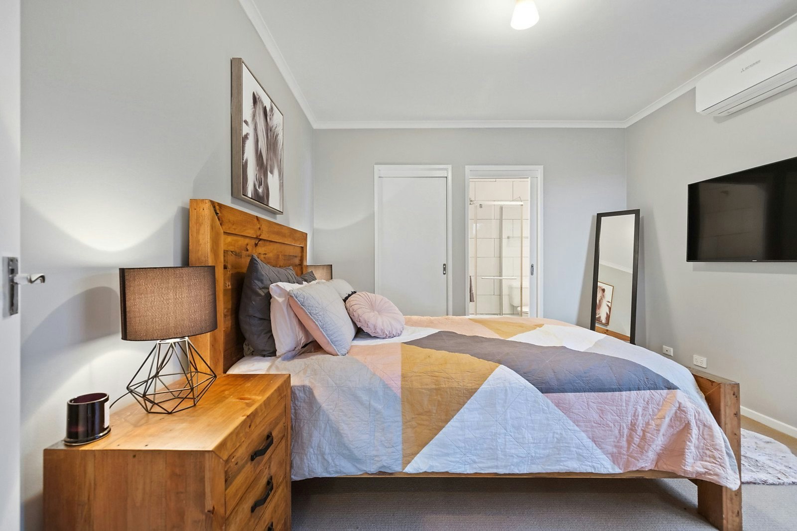 10 Bellevue Crescent, Mount Eliza, VIC