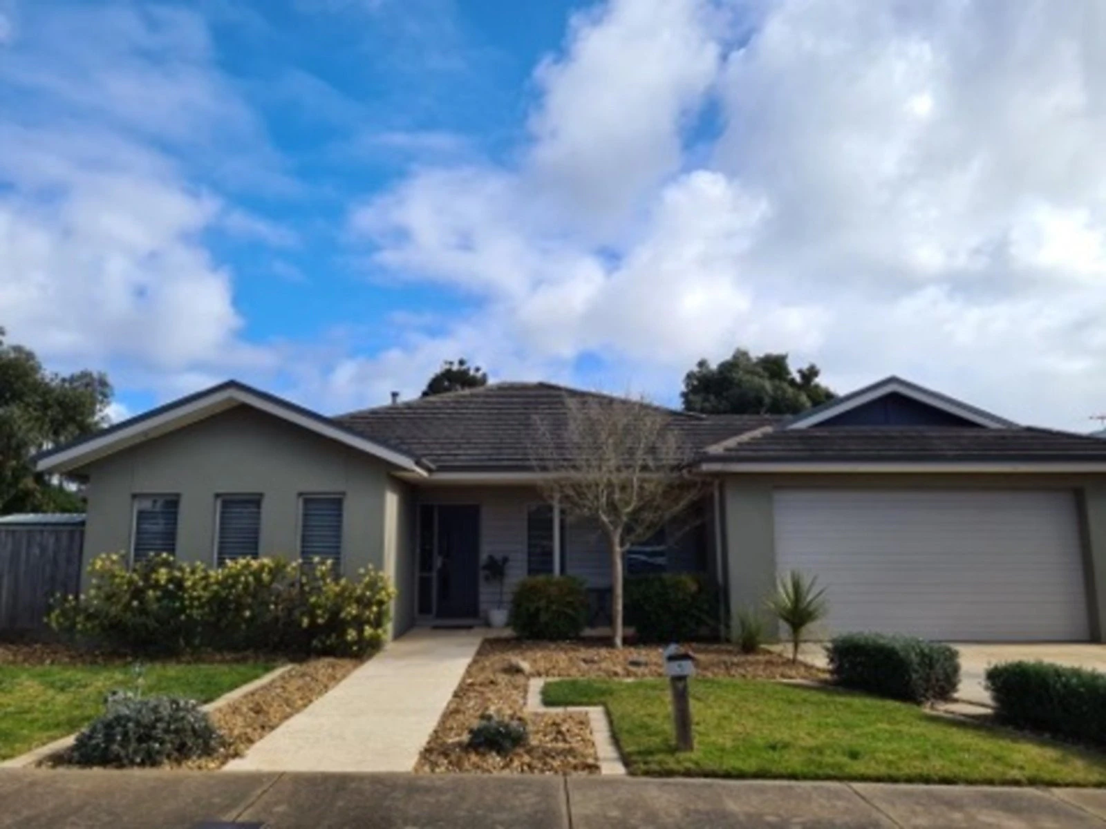 1 Trafalgar Square, Mornington, VIC