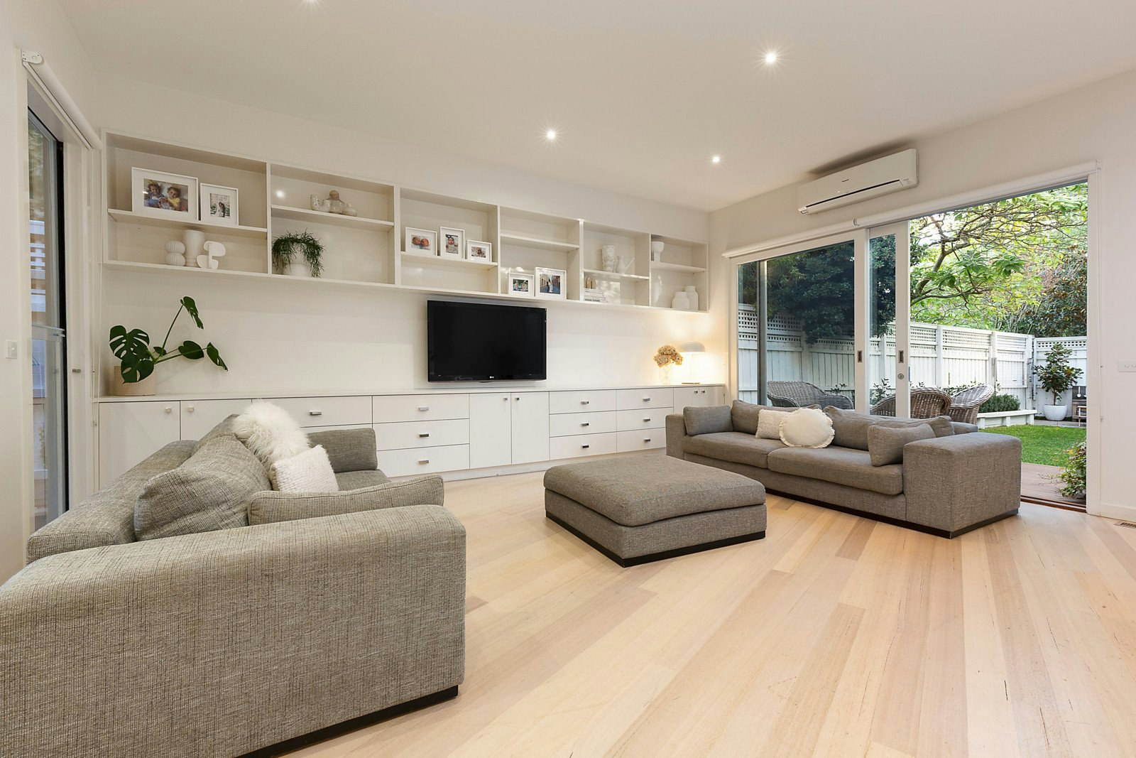 98 Well Street, Brighton, VIC