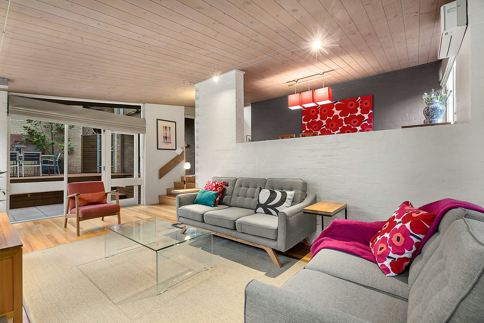 2/20 Yarra Grove, Hawthorn, VIC