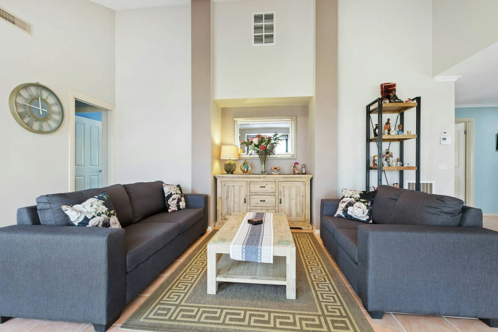 6 Katherine Court, Mornington, VIC