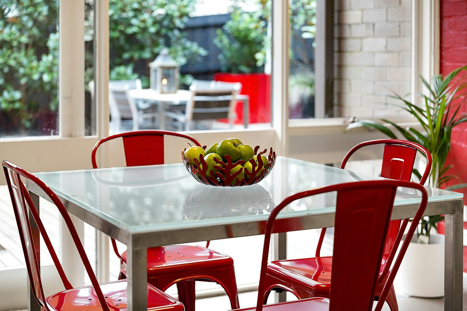 2/20 Yarra Grove, Hawthorn, VIC