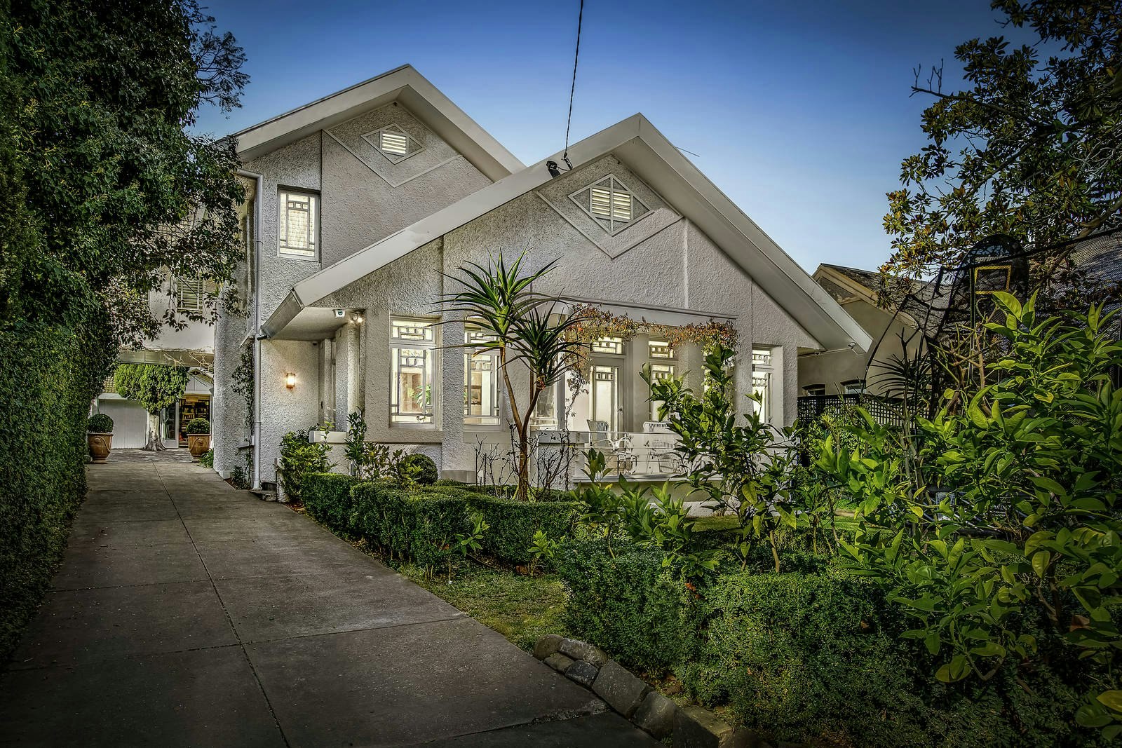 28 Clendon Road, Toorak, VIC