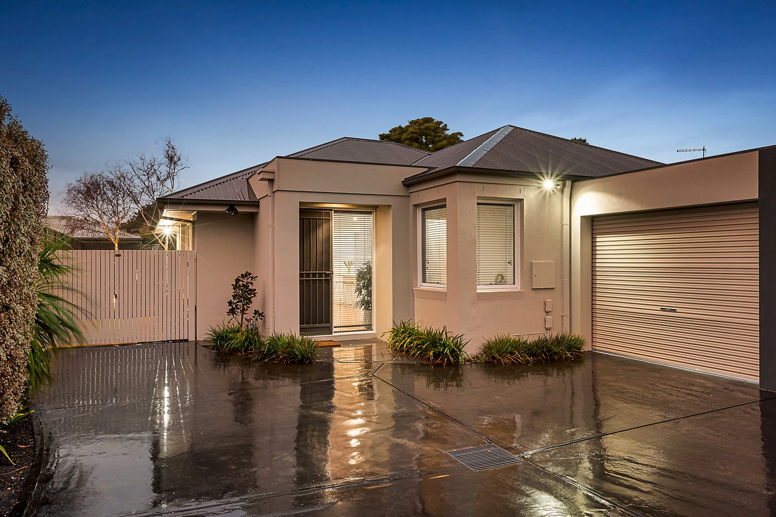 2/2 Prince Street, Hampton, VIC