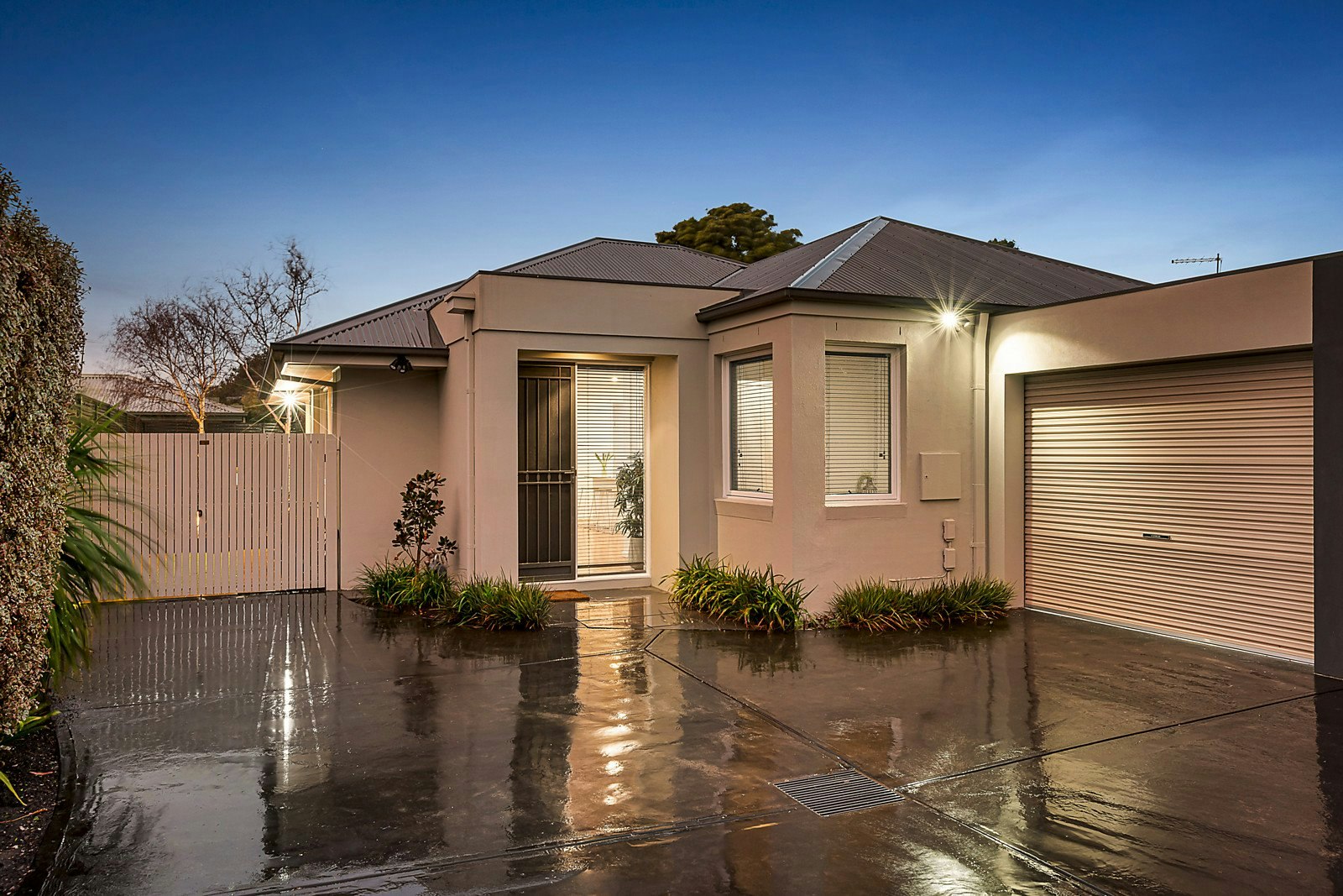 2/2 Prince Street, Hampton, VIC