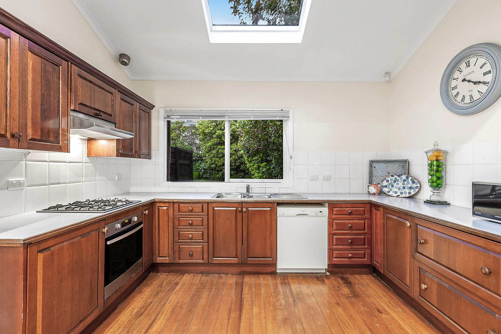 50 Westbury Street, St Kilda East, VIC