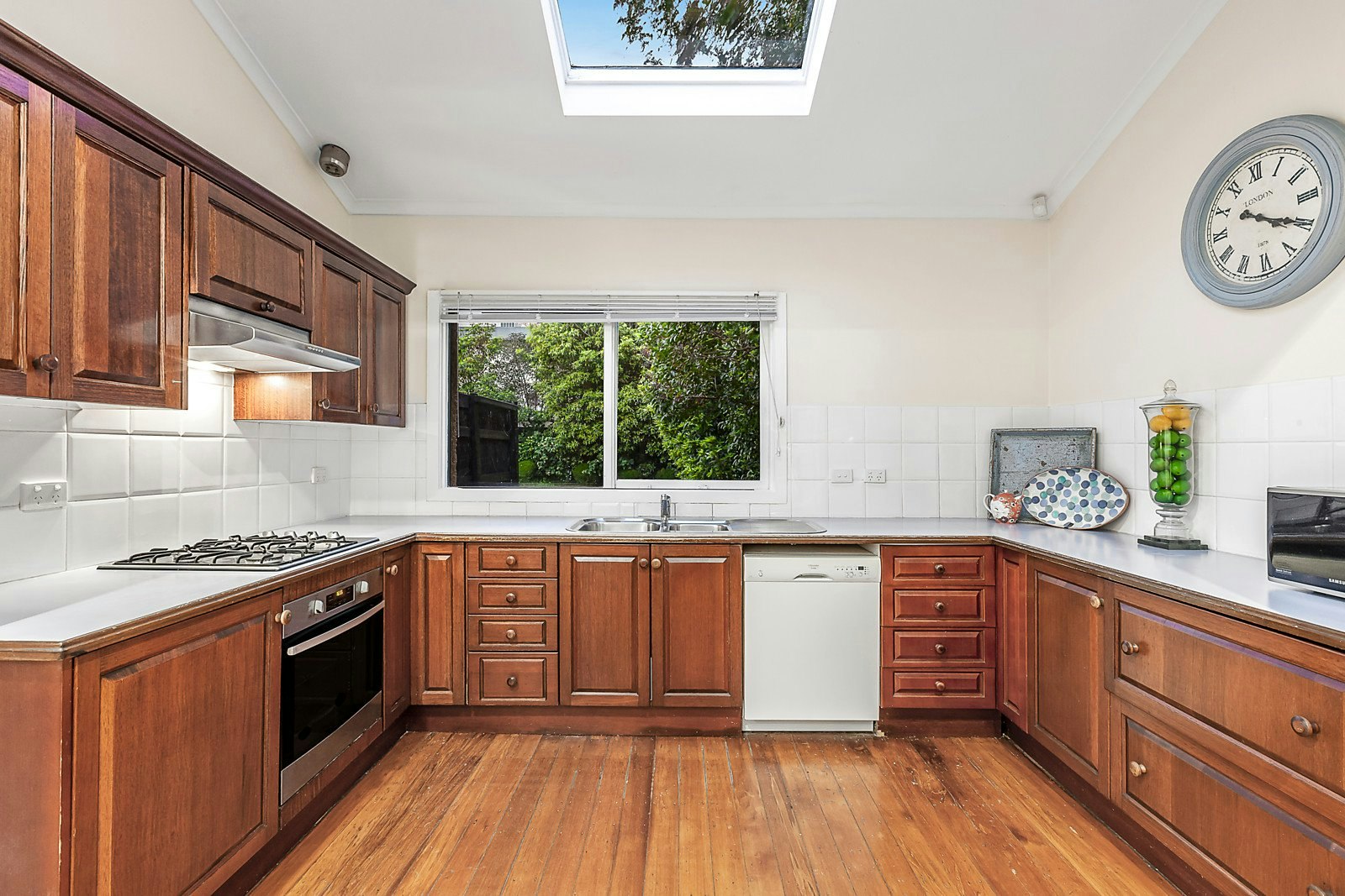 50 Westbury Street, St Kilda East, VIC