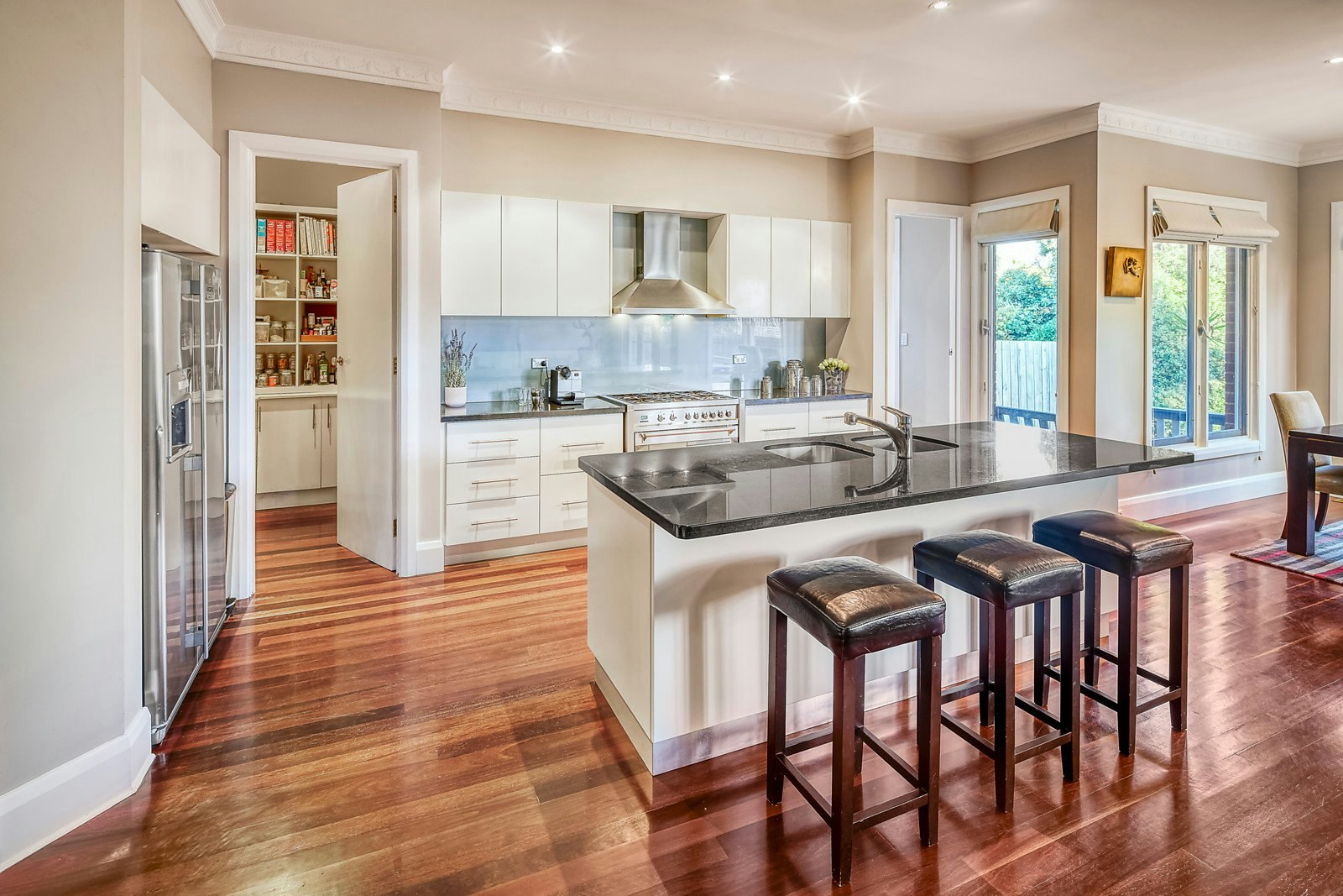 16 Turner Street, Glen Iris, VIC