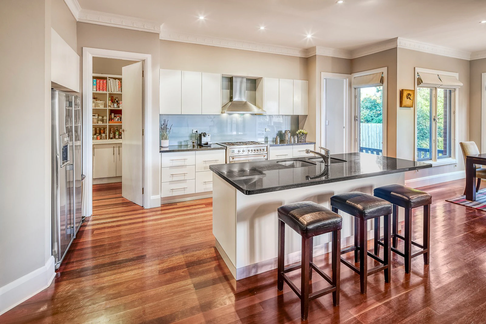 16 Turner Street, Glen Iris, VIC
