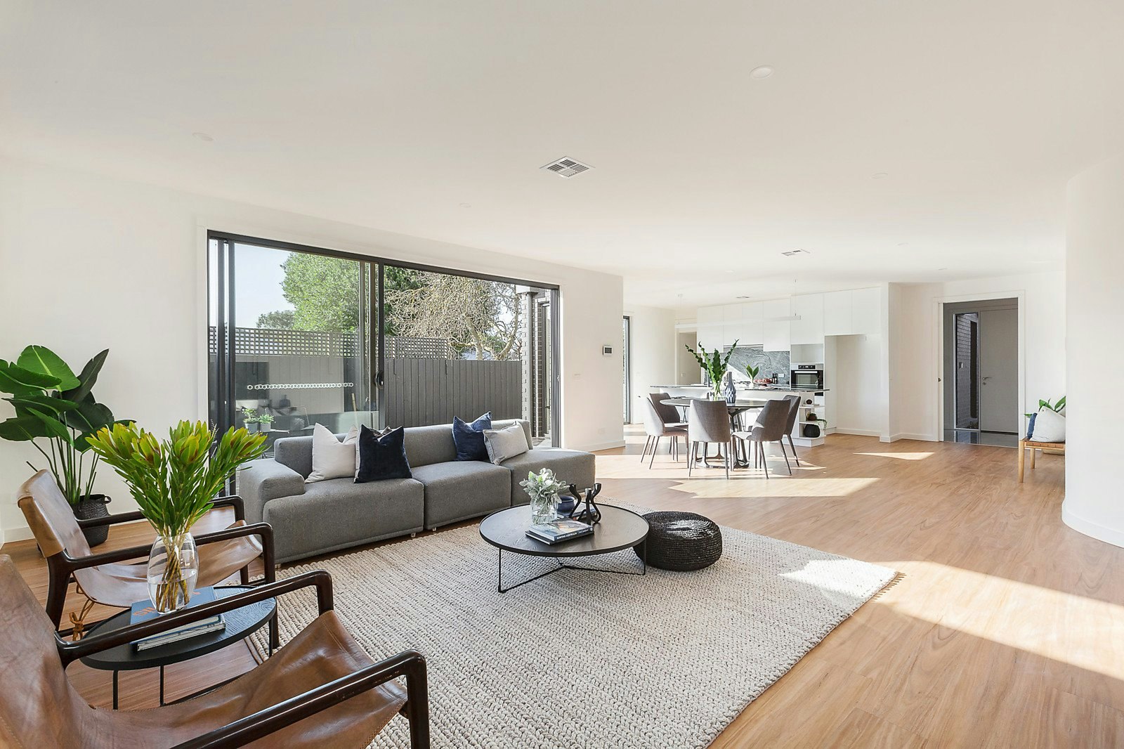 2/12a Marquis Street, Ashburton, VIC