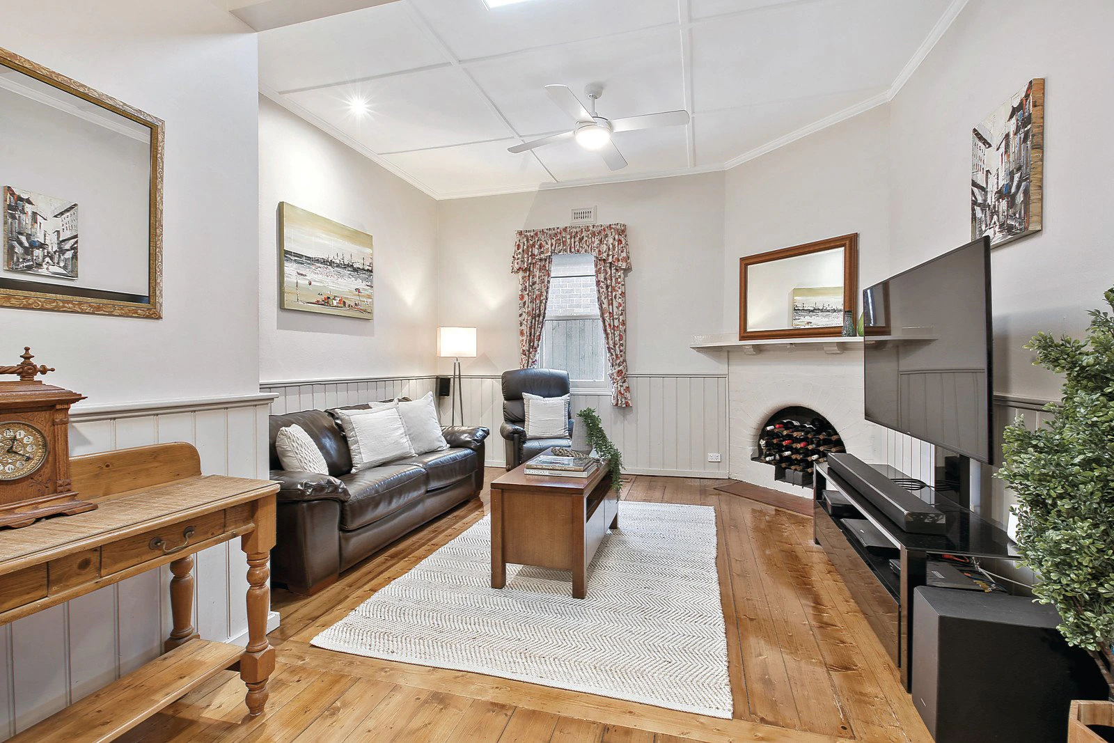 27 Queens Parade, Glen Iris, VIC