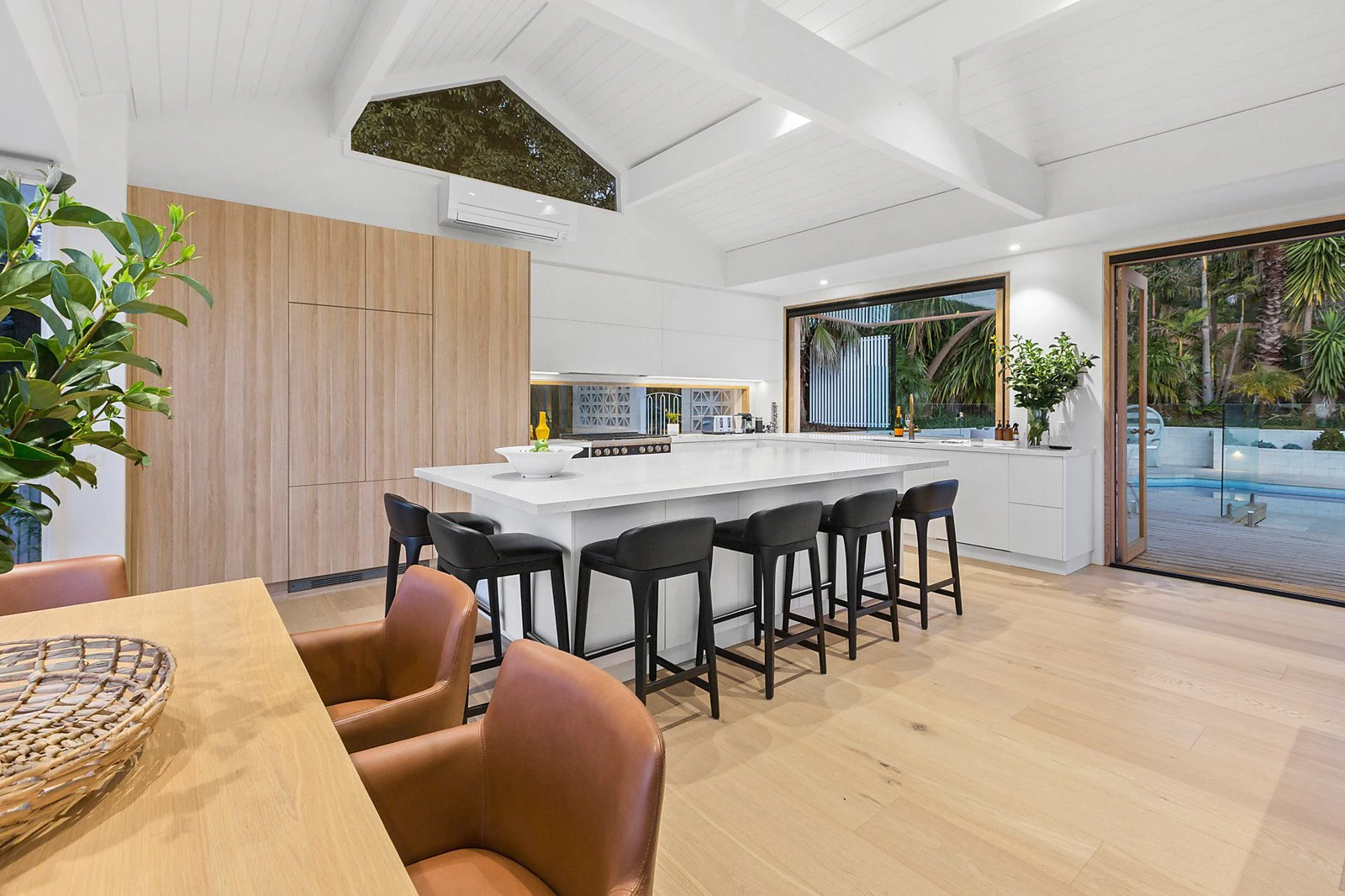 16 Bellbird Road, Mount Eliza, VIC