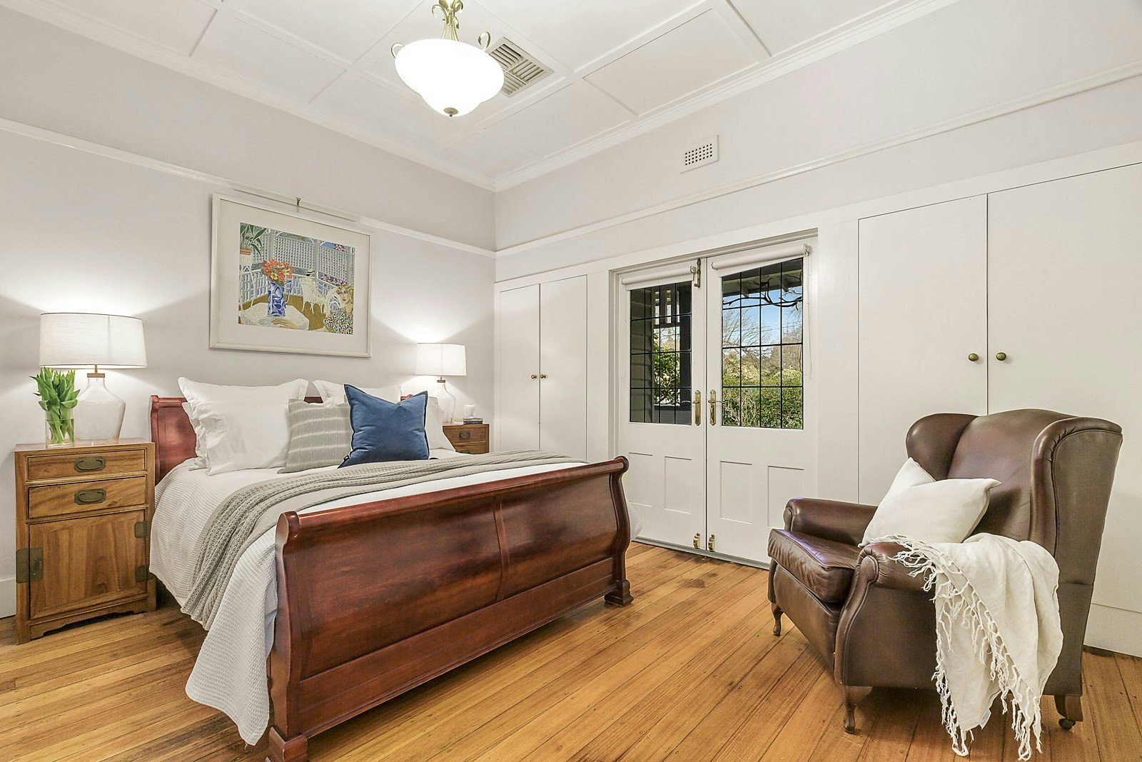 11 Rothesay Avenue, Malvern East, VIC