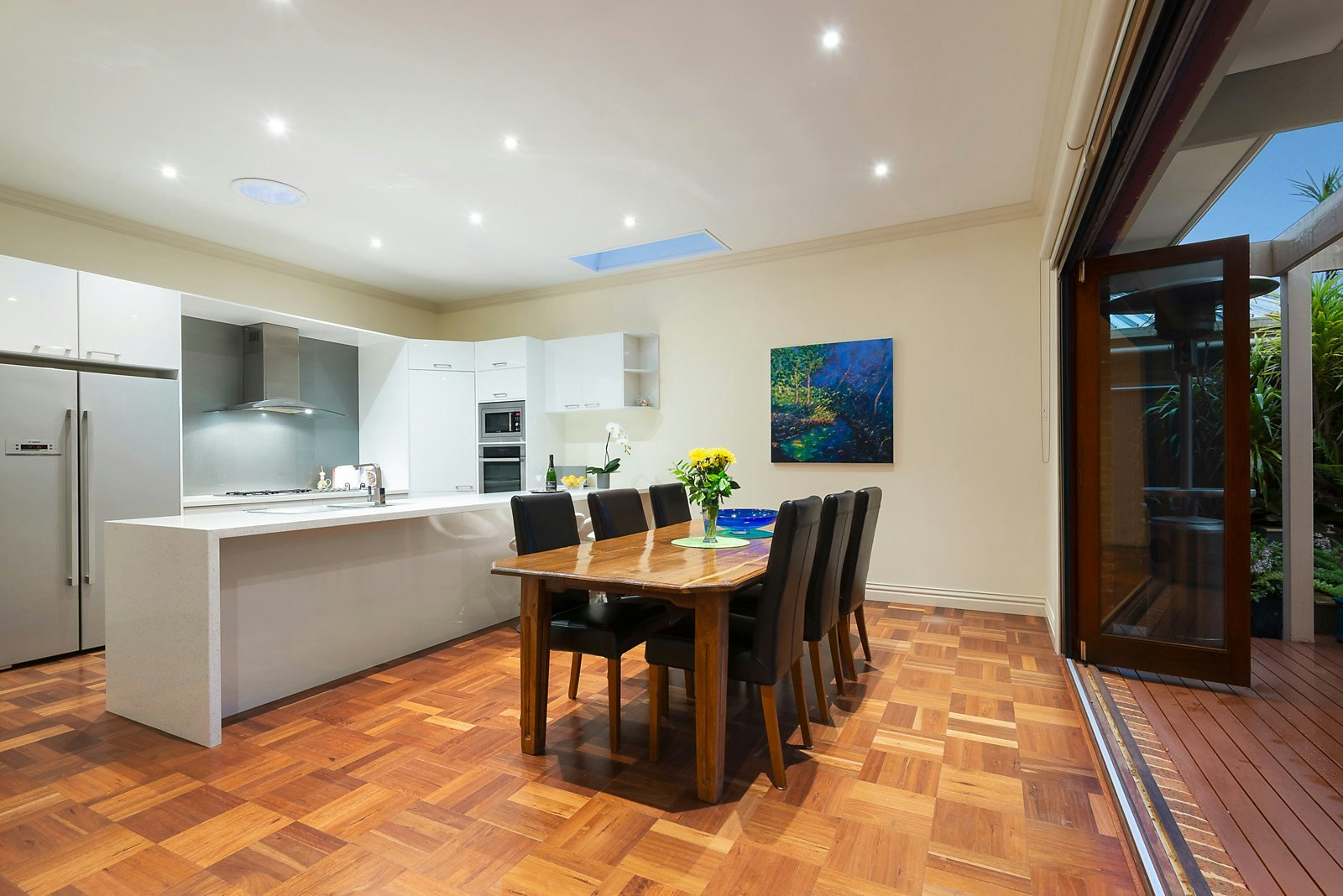 2/54 Through Road, Camberwell, VIC