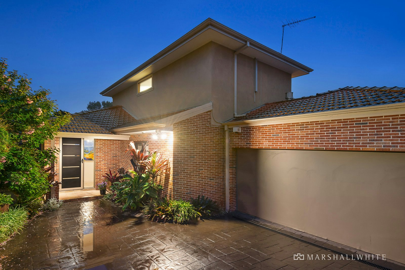 2/54 Through Road, Camberwell, VIC