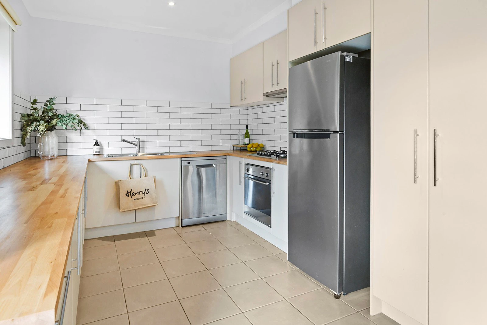 8/1 Green Island Avenue, Mount Martha, VIC