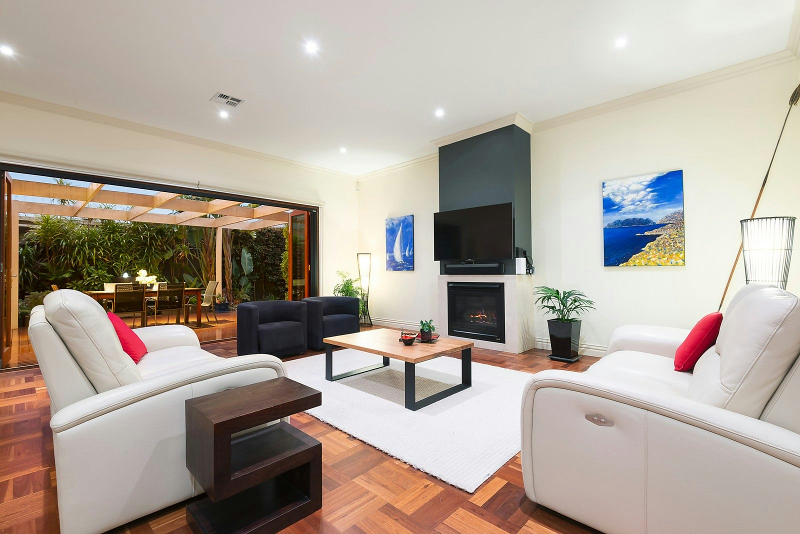 2/54 Through Road, Camberwell, VIC