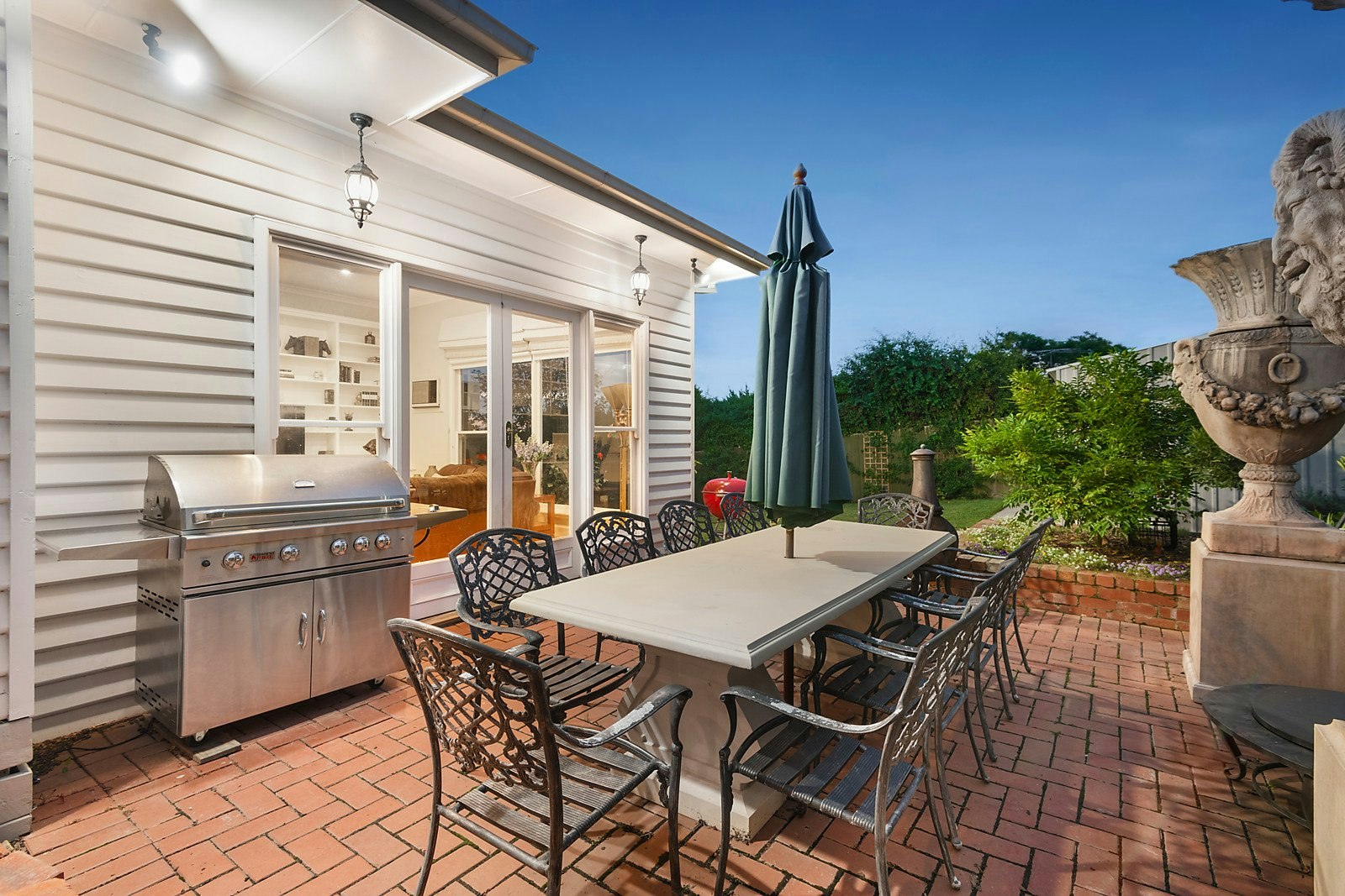 14 Mont Iris Avenue, Glen Iris, VIC