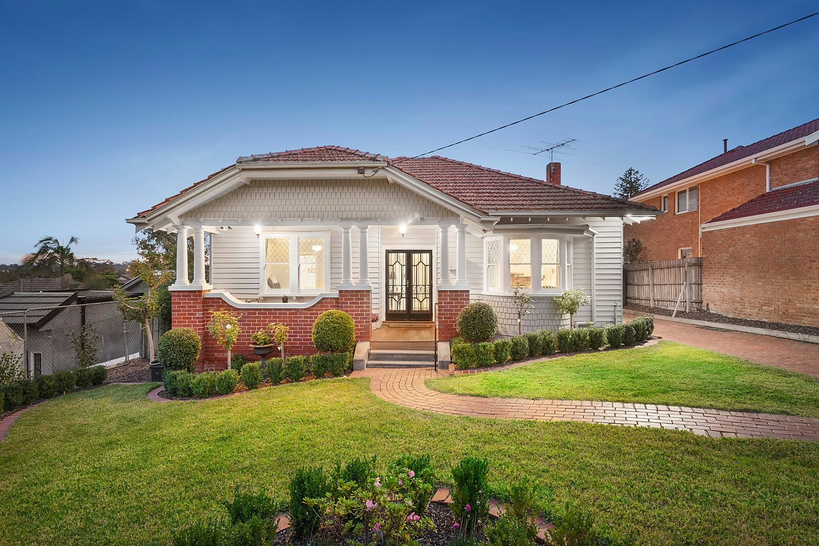 14 Mont Iris Avenue, Glen Iris, VIC