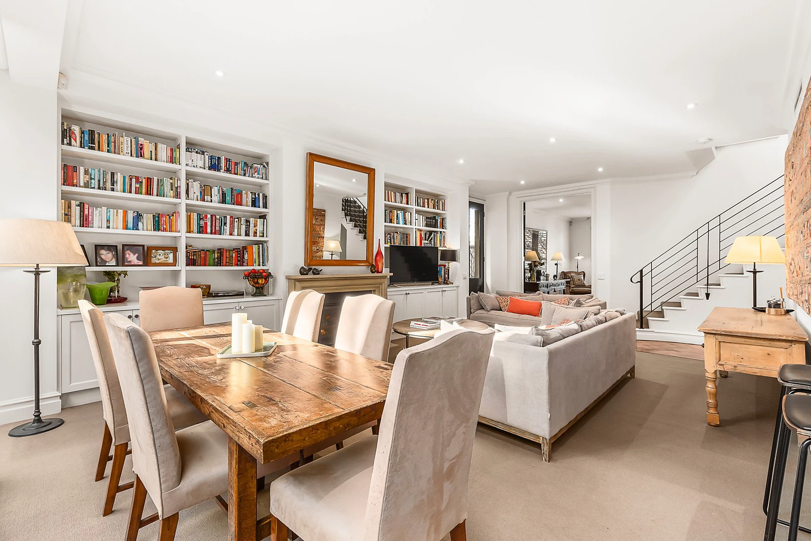 15B Woodside Crescent, Toorak, VIC