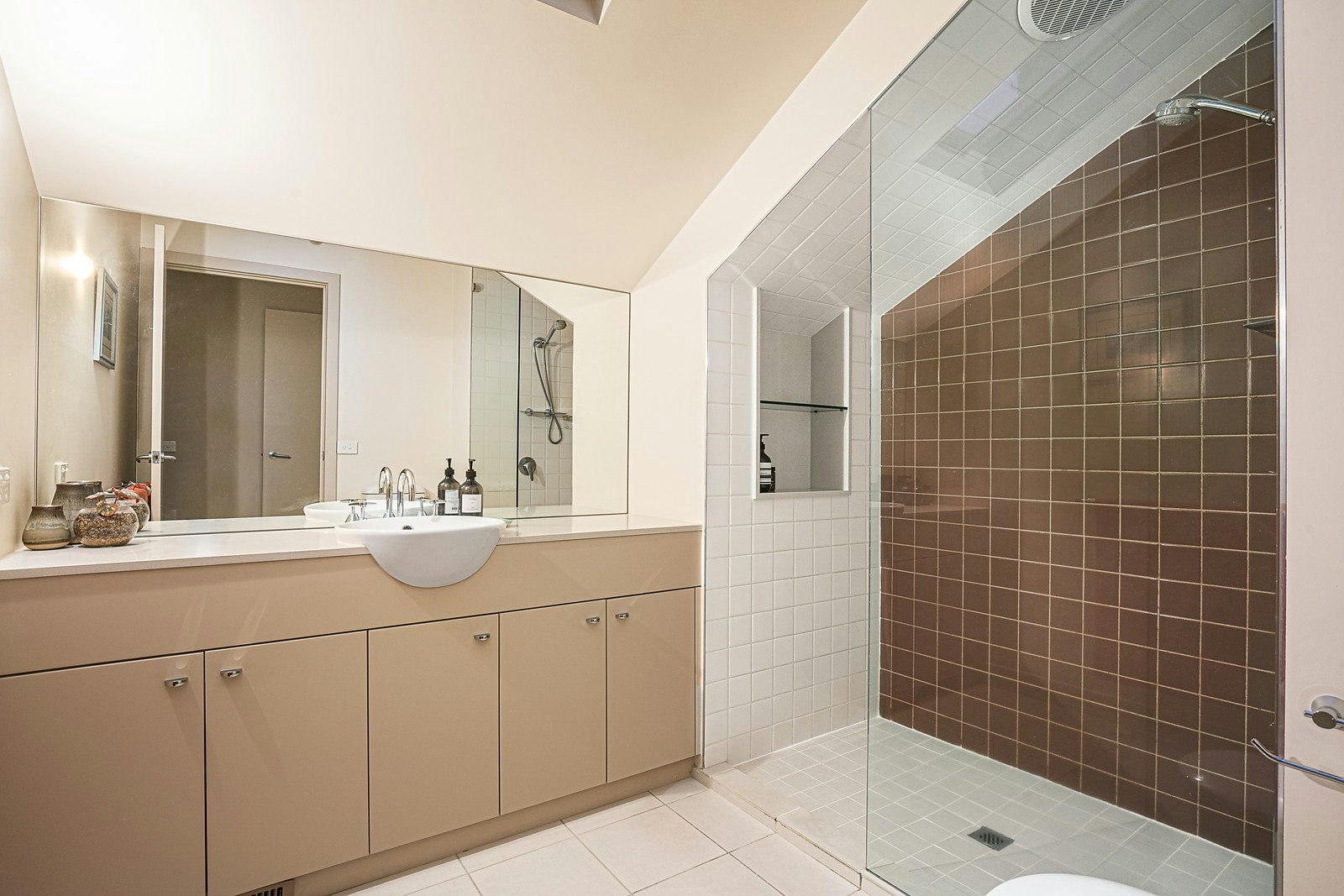 41A Trafalgar Road, Camberwell, VIC