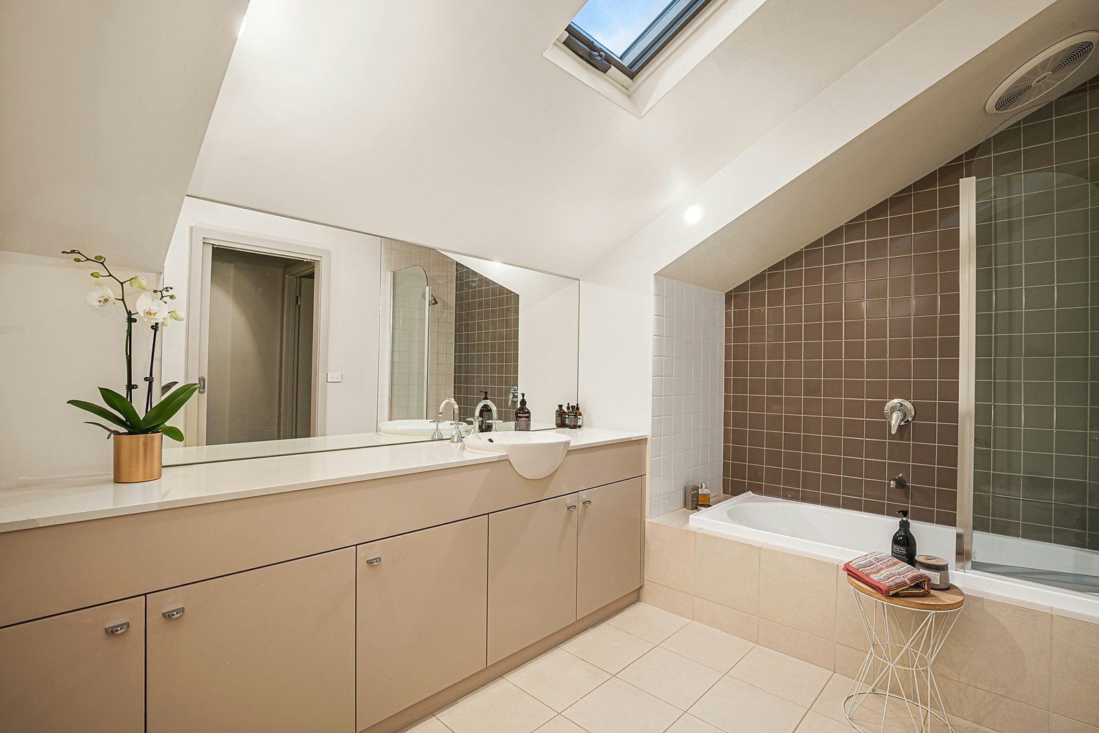 41A Trafalgar Road, Camberwell, VIC