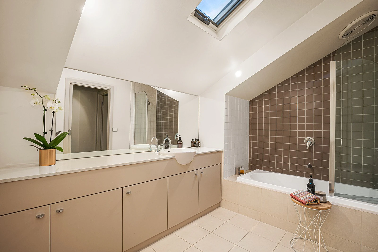 41A Trafalgar Road, Camberwell, VIC