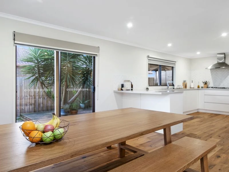 28 Hakea Drive, Mount Martha, VIC