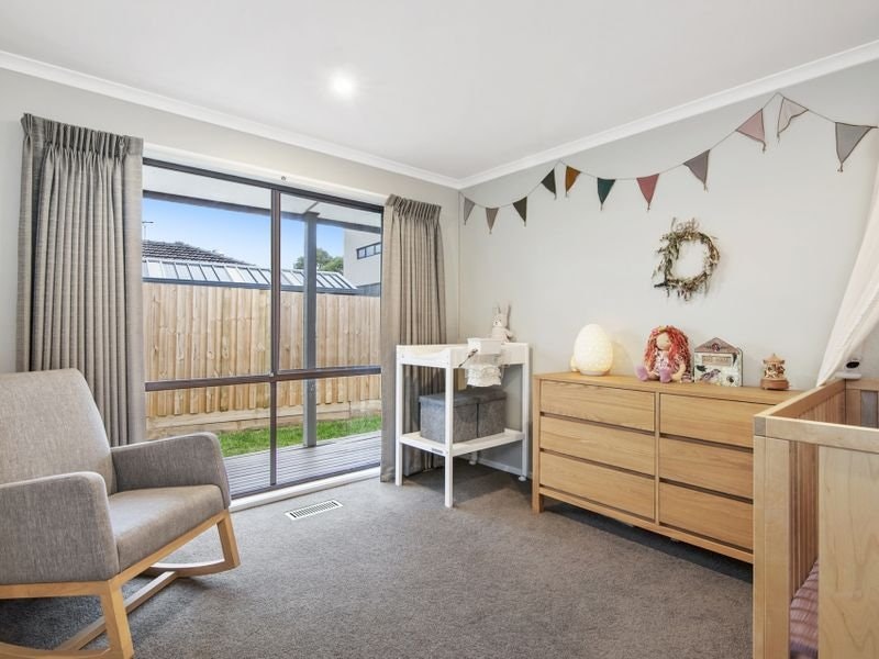 28 Hakea Drive, Mount Martha, VIC