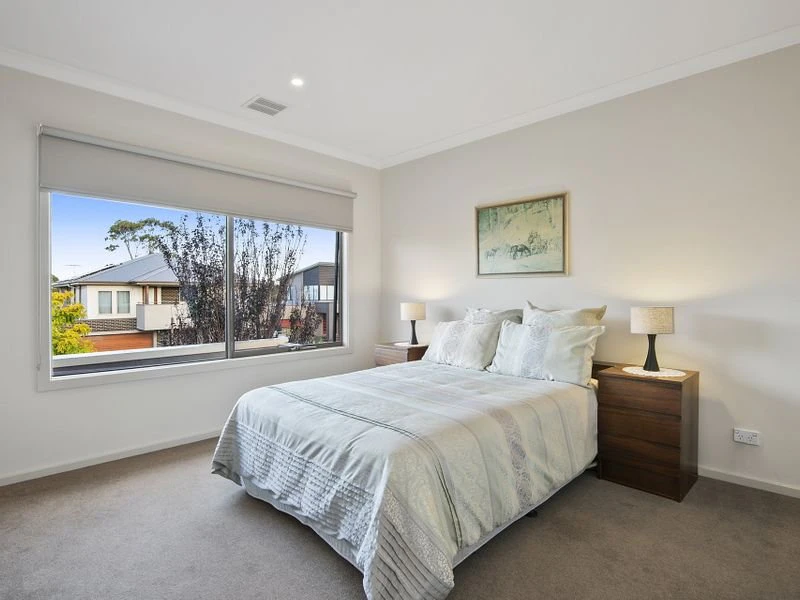 18 Bay Vista Close, Mount Martha, VIC