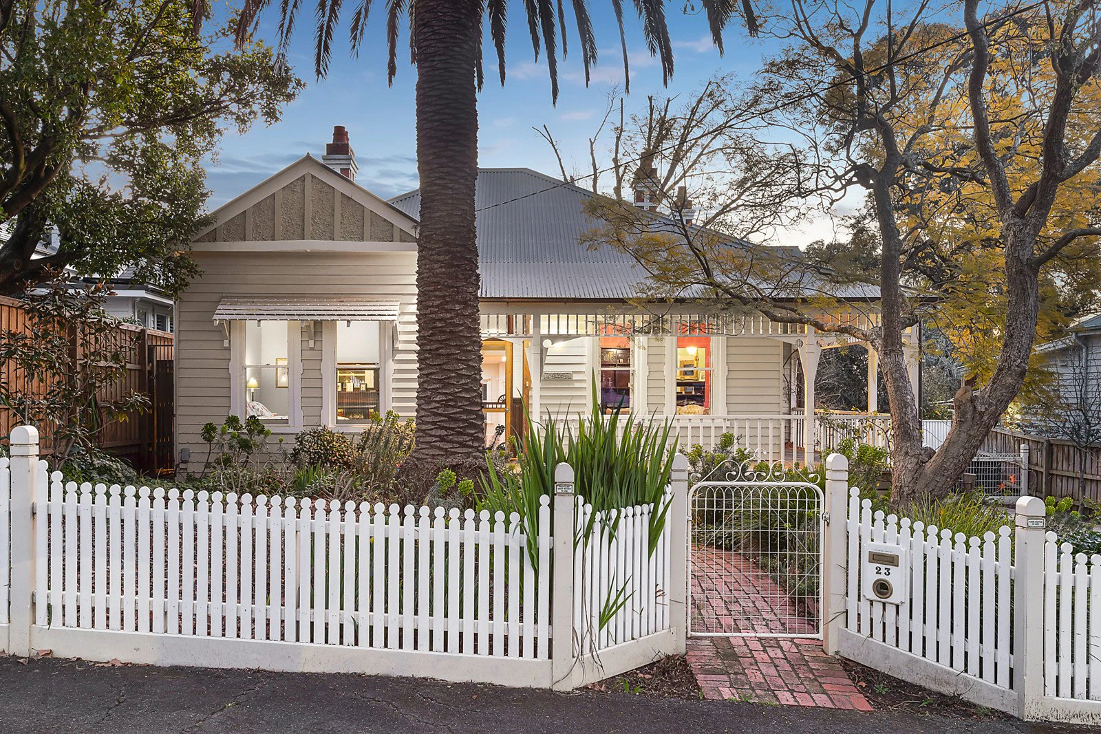 23 Scott Street, Canterbury, VIC